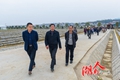时任村支书肖时顺为了让村民开阔眼界，增长信心，学习技术，联合县、乡相关部门及村支两委班子组织村民六十余人，来到涟源市博盛生态农庄和新化县油溪桥村，让村民开阔眼界，转变思路，学习乡村旅游发展模式，探索乡村农业发展新路子。